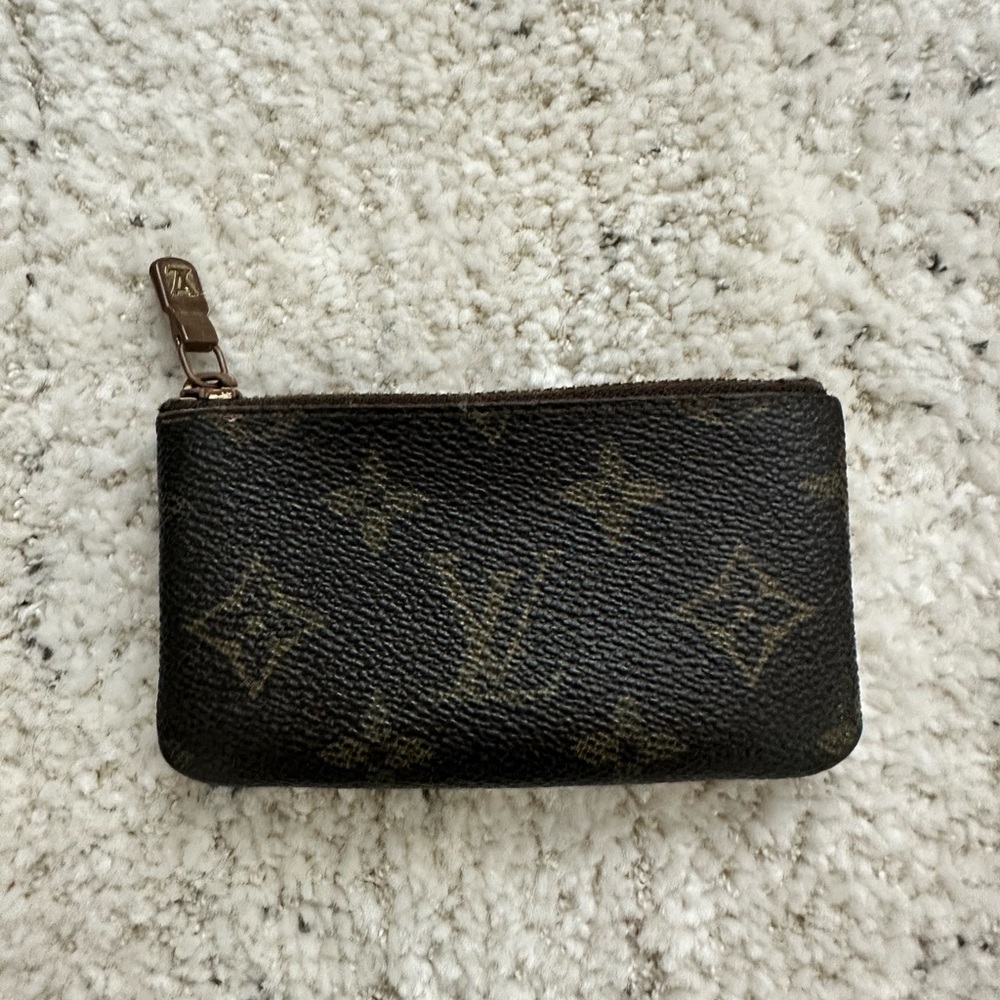 Louis Vuitton Monogram Key Pouch - Authentic